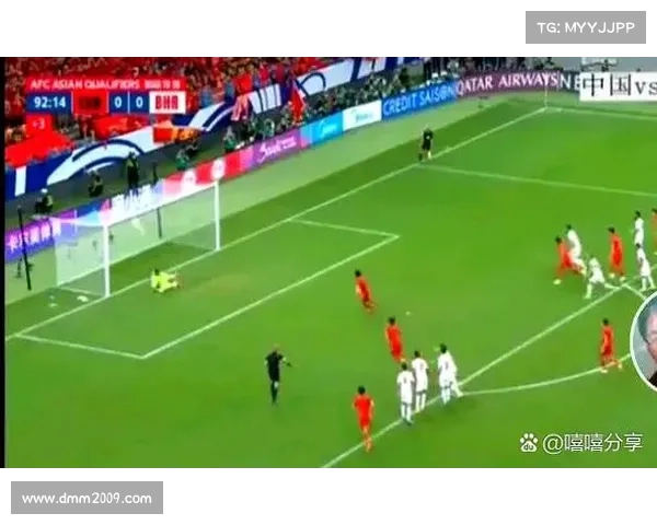 守门员扑点球的技巧与心理分析：如何精准判断方向做出反应